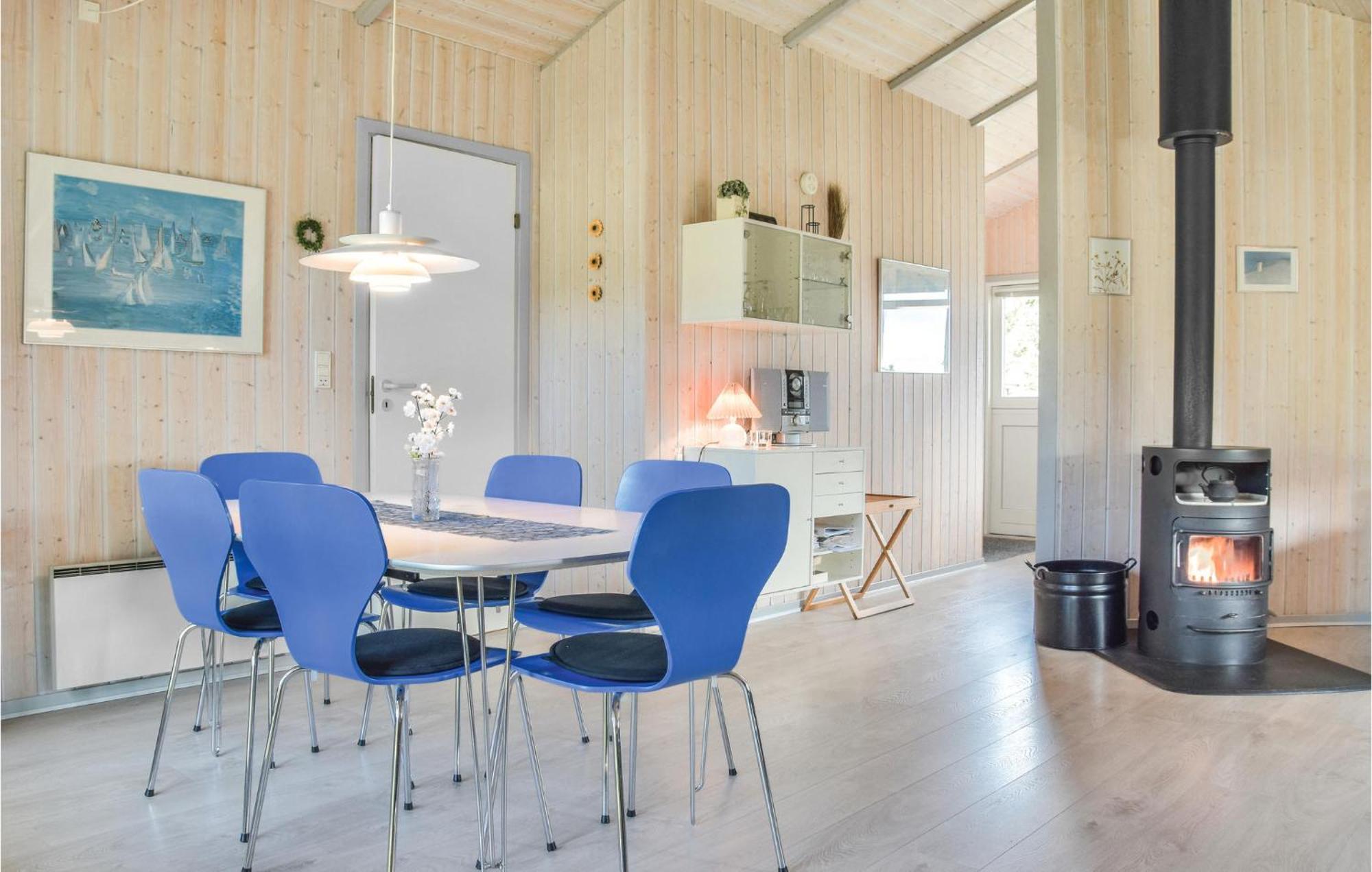 3 Bedroom Awesome Home In Hvide Sande Exteriör bild